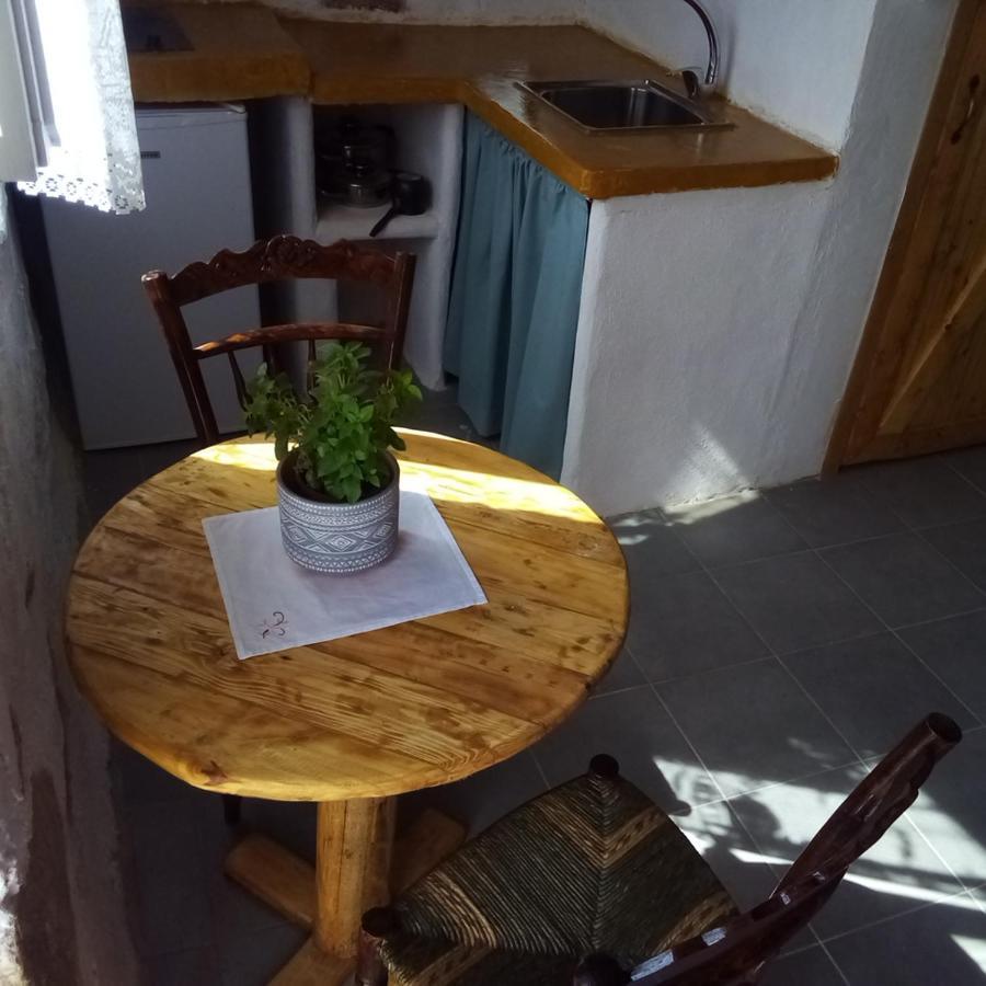 Venduri House Hotel Peran Triovasalos ภายนอก รูปภาพ