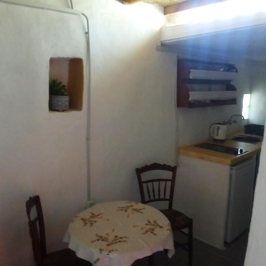 Venduri House Hotel Peran Triovasalos ภายนอก รูปภาพ